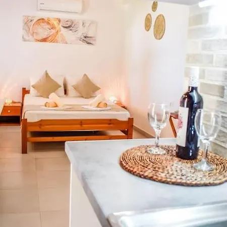 Vakantiehuis Hut House εξοχικό στην παραλία μ. άμμος