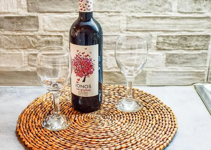 Hut House εξοχικό στην παραλία μ. άμμος Skiathos