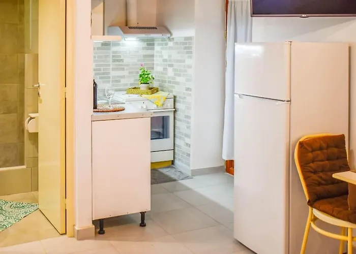 Сasa de vacaciones Hut House εξοχικό στην παραλία μ. άμμος Skiathos