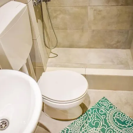 Hut House εξοχικό στην παραλία μ. άμμος Holiday home