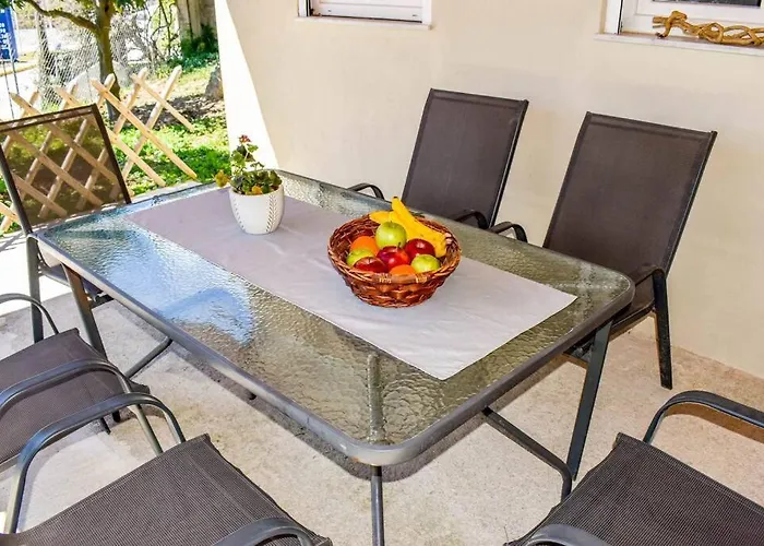 Hut House εξοχικό στην παραλία μ. άμμος