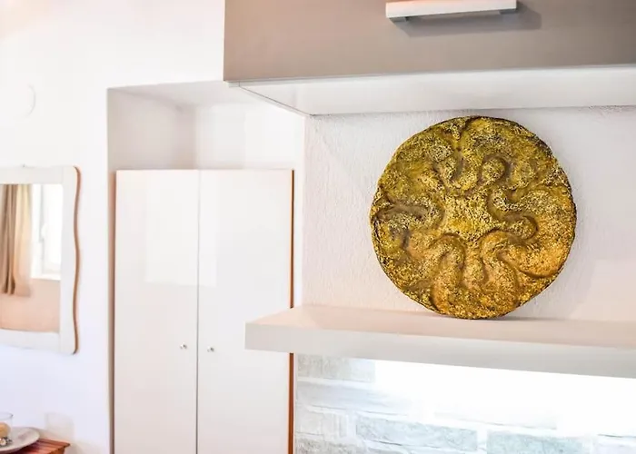 Hut House εξοχικό στην παραλία μ. άμμος * Skiathos